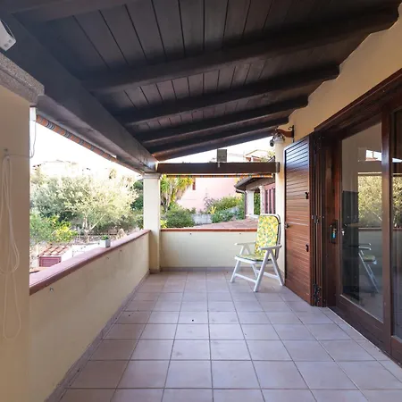 Trilo Gerrei 2 Few Minutes From The Sea - Happy דירה